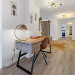 Sonnenglueck - Grosses Fuer 8 Im Zentrum Mit Flexiblen Betten, Balkon & Parkplatz *