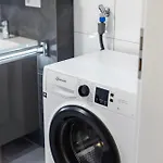 Sonnenglueck - Grosses Fuer 8 Im Zentrum Mit Flexiblen Betten, Balkon & Parkplatz Appartement