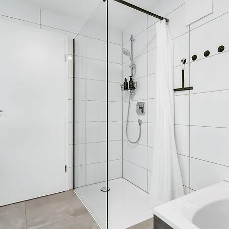 Sonnenglueck - Grosses Fuer 8 Im Zentrum Mit Flexiblen Betten, Balkon & Parkplatz